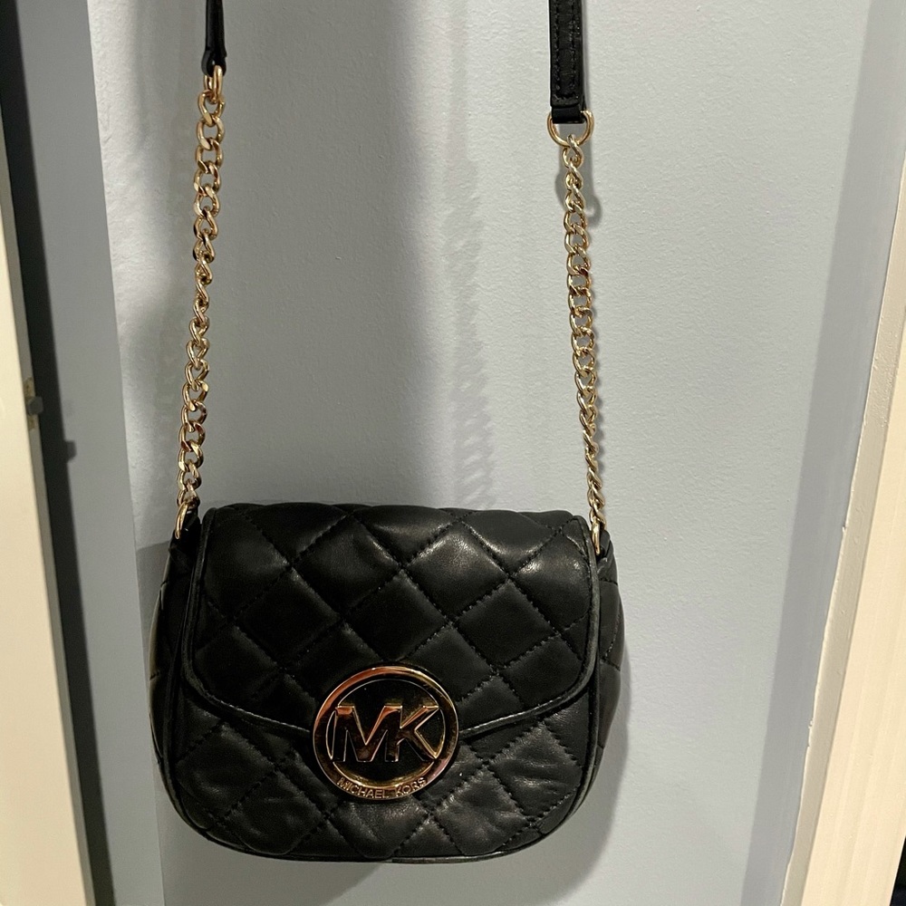 Michale Kors crossbody bag